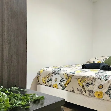 Apartment Mamie Jeanne Pres Rer B Siec