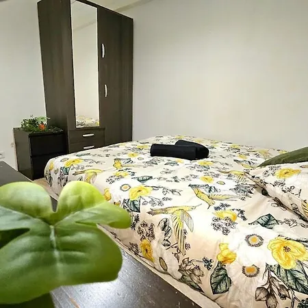 Apartment Mamie Jeanne Pres Rer B Siec